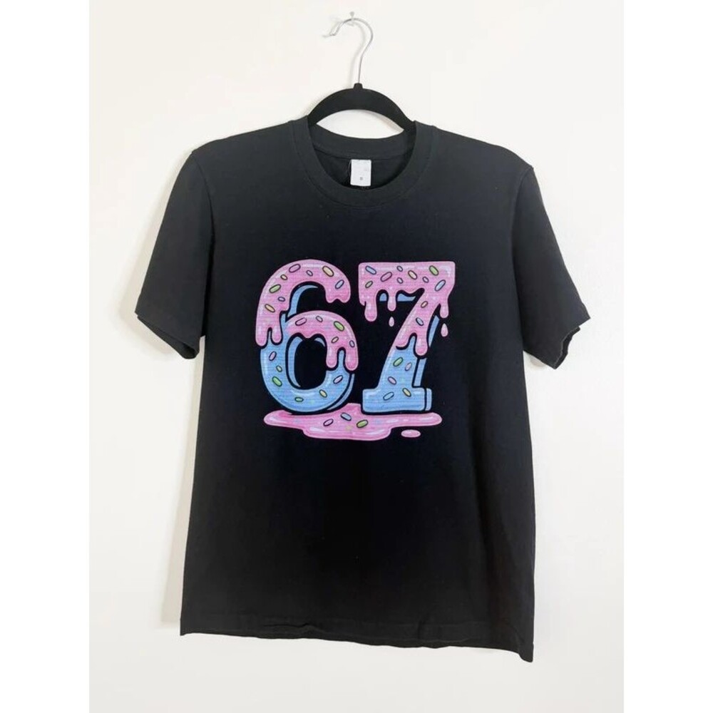 Adult Small Black 67 Donut Graphic T-Shirt Fits Kids XL Six Seven Trend Funny